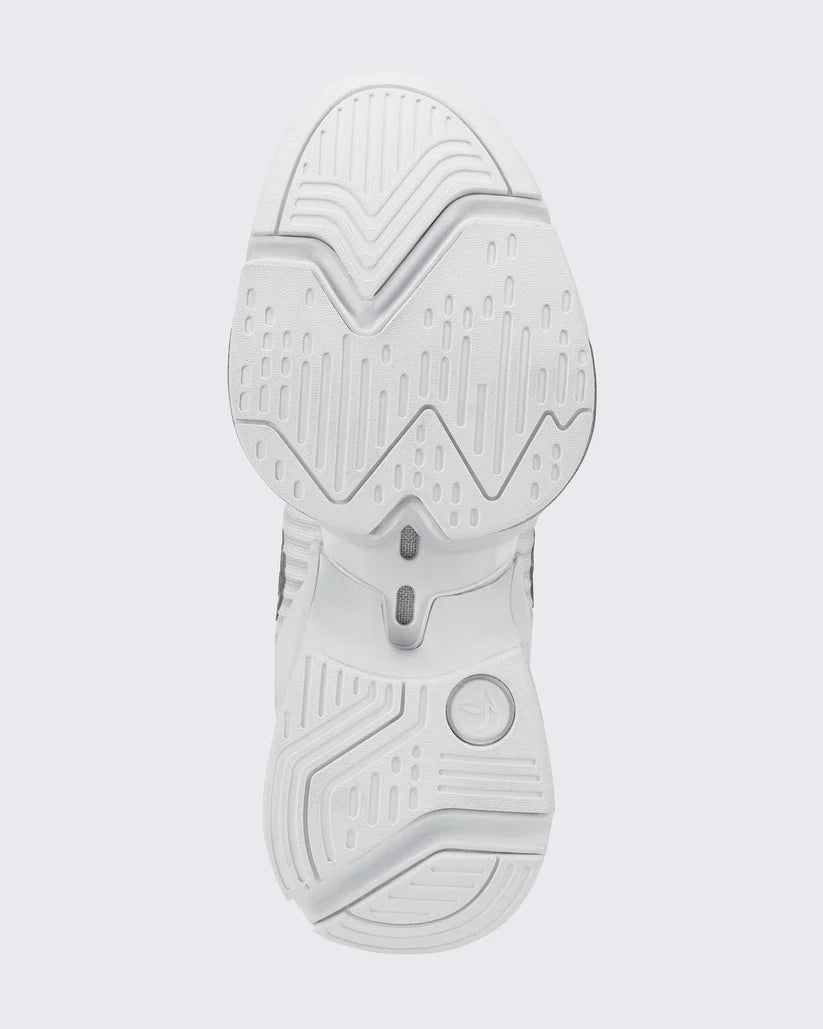 Zumba Air Stomp Remix White