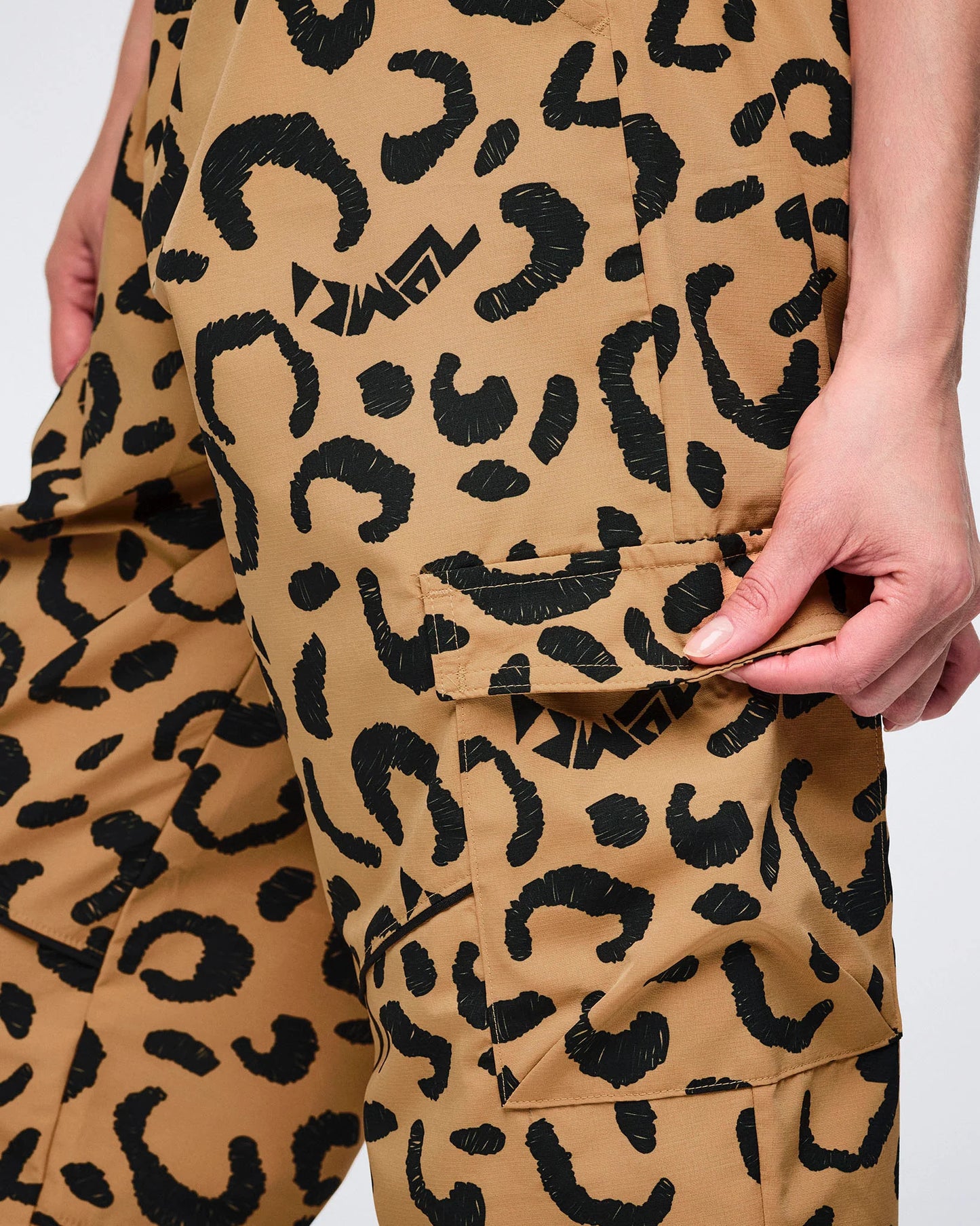 Wildbeat Baggy Woven Cargo Pants
