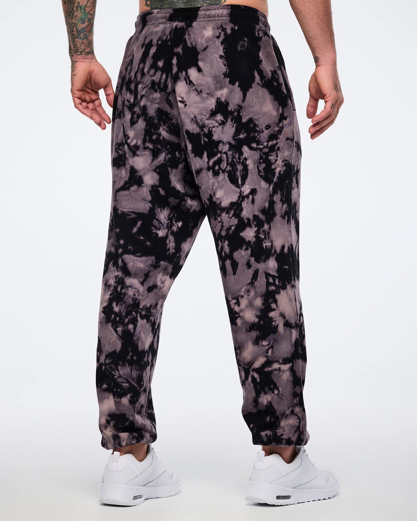 Wildbeat Men's Slouch Sweatpant
